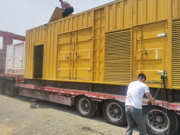 东阿除了负载情况和发动机维护，还有哪些因素会影响 200kw 柴油发电机的油耗？