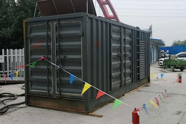 东阿发电机租赁空气滤清器多久更换一次？